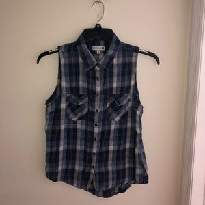 Plaid shoulder cut off